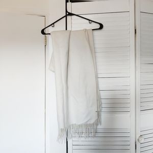 Mango virgin wool long scarf off white ivory